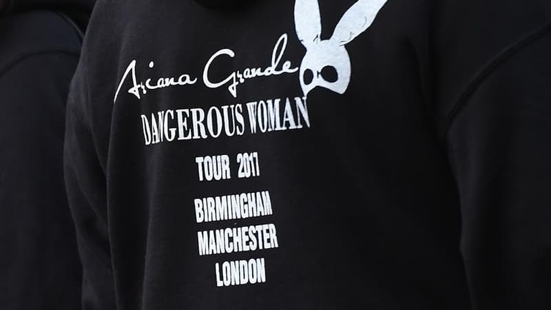 Manchester, le 23 mai 2017, au lendemain de l'attentat qui a frappé la salle de concert où se produisait la chanteuse américaine Ariana Grande.