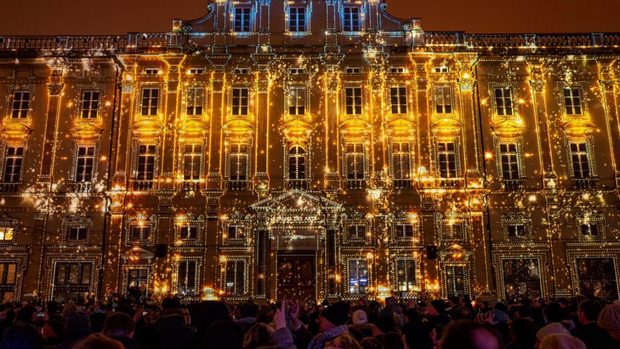 Le musée des Beaux Arts illuminé
Le musée des Beaux Arts illuminé
