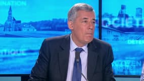 "Les notoires chez Les Républicains sont rendus à leur médiocrité naturelle" lance Henri Guaino