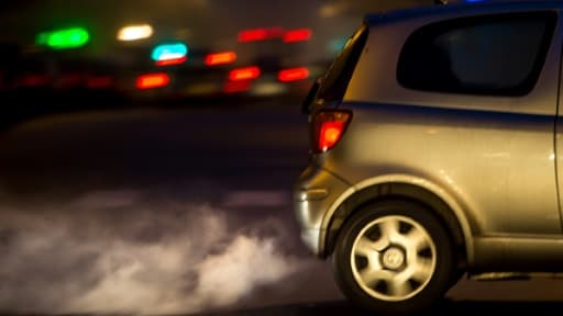 Les préfectures du Bas-Rhin, du Haut-Rhin, de la Moselle et la Meurthe-et-Moselle ont décidé samedi de mettre en place dimanche des mesures d'urgence, dont une réduction de la vitesse sur les routes, pour faire face à un épisode de pollu...