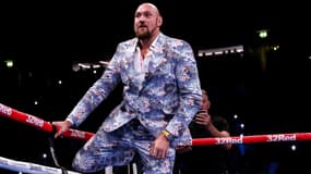 Tyson Fury fait son entrée dans un ring de boxe en septembre 2022