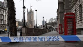 Les abords du Parlement de Westminster à Londres, le 23 mars, au lendemain de l'attaque. 