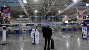 L'aéroport Eleftherios Venizelos d'Athènes. Des dizaines de milliers de Grecs ont répondu mardi à un appel à la grève générale de 48 heures contre un nouveau plan d'austérité qui, selon les syndicats, menace d'affaiblir encore les plus pauvres et ruiner c