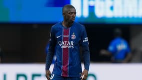 Ousmane Dembélé concentré pendant le match du PSG contre l'Inter Miami à la Coupe du monde des clubs, le 30 juin 2025
