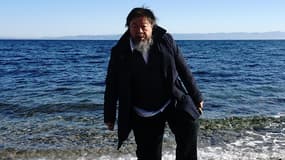 Ai Weiwei sur l'île de Lesbos, en Grèce, le 1er janvier 2016.