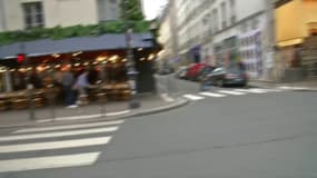 À Paris, rue de Bretagne, les forces de l’ordre chargent en direction des manifestants