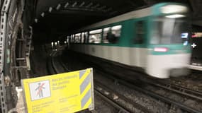 Un homme est mort percuté dans un tunnel du métro à Paris (photo d'illustration).