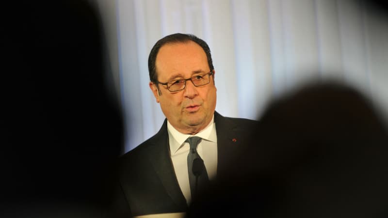 François Hollande le 27 février à Chartres, dans l'Eure-et-Loir (photo d'illustration)