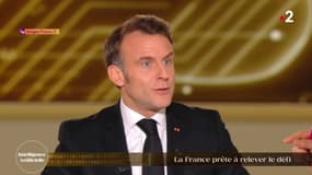 Le président de la République Emmanuel Macron sur France 2 le dimanche 9 février 2025