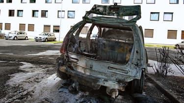 Près de 900 voitures ont été incendiées lors des soirées des 13 et 14 juillet en France (Photo d'illustration datant de 2009)