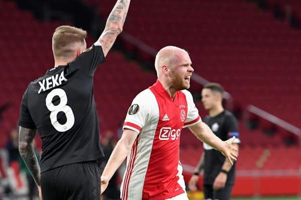 La joie du milieu de terrain de l'Ajax Amsterdam, Davy Klaassen, après avoir ouvert le score contre Lille, lors du 16e de finale retour de la Ligue Europa, le 25 février à Amsterdam