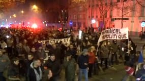Manifestation de policiers à Paris le 13 décembre 2016.