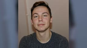 Kevin, 17 ans, est mort samedi, poignardé à mort.