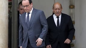 François Hollande et Jean-Yves Le Drian 