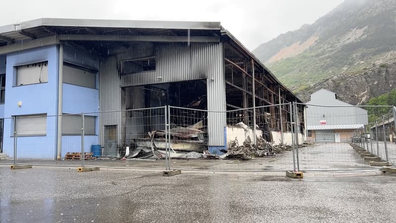 C'est une grosse verrue: la démolition de la laverie de l'Argentière-la-Bessée a débuté