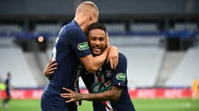 Neymar offre le titre au PSG