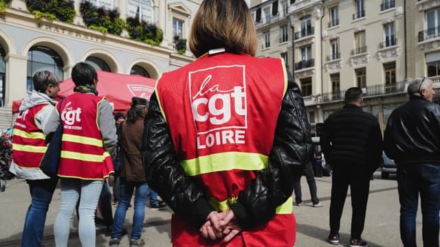Des manifestants de la CGT Loire 