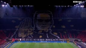 Le tifo "Matrix" des supporters de l'AC Milan lors de la rencontre de Ligue des champions face au PSG, le 07/11/2023