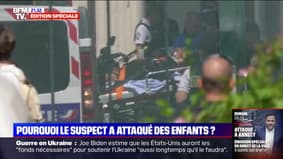 Attaque au couteau à Annecy: l'arrivée du suspect au commissariat, sur un brancard, avant sa garde à vue