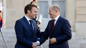 Le président Emmanuel Macron accueille le chancelier allemand Olaf Scholz à l'Elysée, le 26 octobre 2022 à Paris (photo d'illustration)