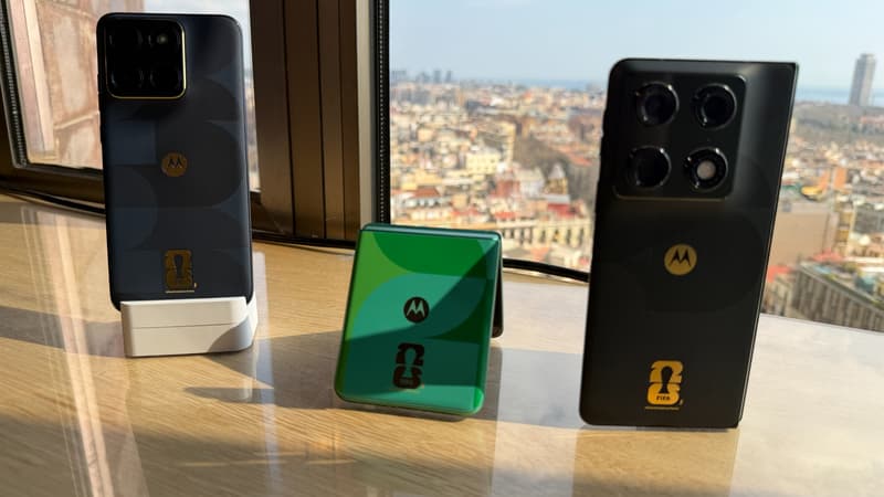 Motorola lance des smartphones en or 24 carats pour la Coupe du monde de la FIFA (avec un billet pour un match inclus)