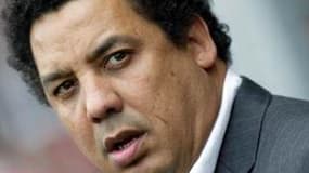 Serge Blanco plaide pour un nouveau format