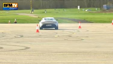 Se glisser dans la peau de James... au volant d'une Aston Martin