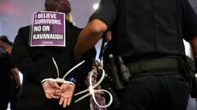 Arrestation mardi à Washington de militants manifestant contre la confirmation du juge Brett Kavanaugh à la Cour suprême