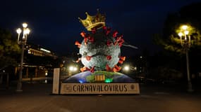 Sculpture disposée au sein du square Masséna à Nice.