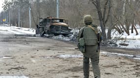 Lance-roquette multiple russe détruit près de Kharkiv (Ukraine), le 16 mars 2022