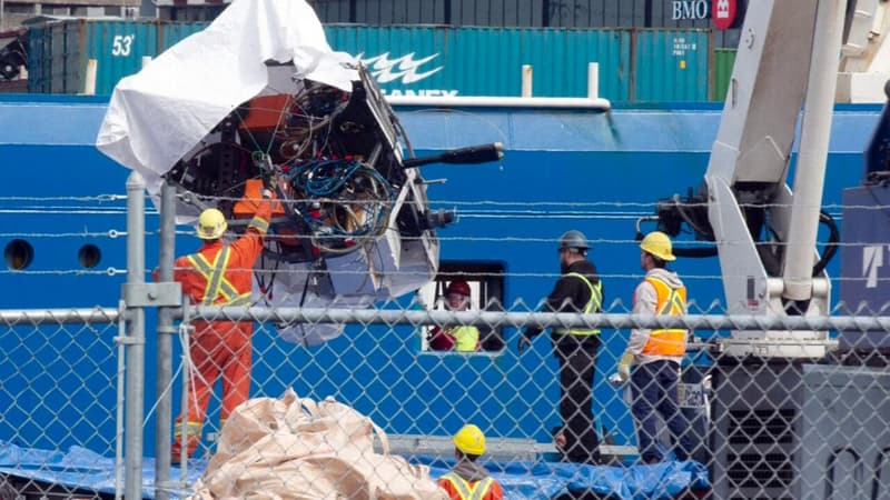 Les premières images des débris du Titan rapportés au port de St. John's au Canada