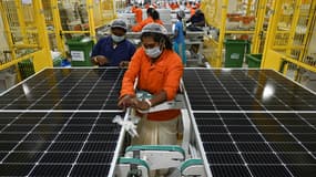 Une usine de panneaux solaires Vikram à Oradadamn dans l'Etat indien du Tamil Nadu, le 13 octobre 2021 (Illustration)