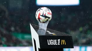 Le ballon de la Ligue 1 avant Saint-Etienne-Angers (3-3, L1), le 22 février 2025
