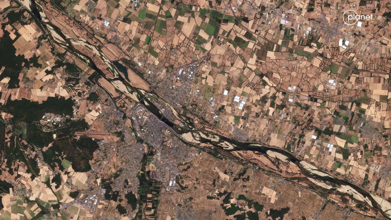 INFOGRAPHIES. Loire, Rhin, Danube, Pô... les images satellites des fleuves assoiffés par la sécheresse