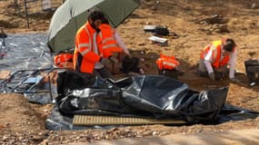 Les fouilles ont débuté après la découverte d'ossements datant du Moyen-Âge.