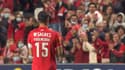 Roman Yaremchuk acclamé par les supporters du Benfica