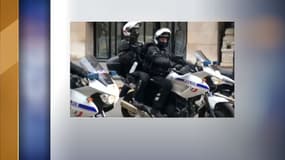 Des policiers motards, à Paris le 15 décembre 2018.