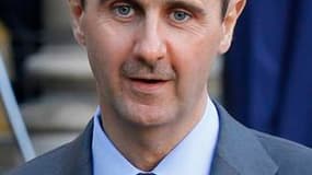 Lors d'un discours prononcé à Damas, le président syrien Bachar al Assad a annoncé la tenue rapide d'un dialogue national en Syrie, où son régime est contesté dans la rue depuis le mois de mars. /Photo d'archives/REUTERS/Benoît Tessier