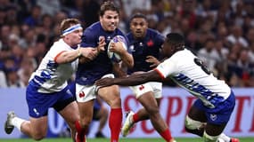 Le capitaine du XV de France, Antoine Dupont, est sorti sur blessure, touché au visage face à la Namibie le 21 septembre à Marseille.