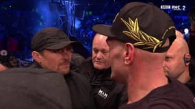 Usyk face à Fury, après la victoire de ce dernier à Londres, le 3 décembre 2022