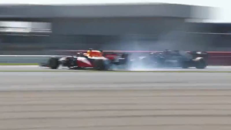 F1: les images du terrible crash de Verstappen, après son accrochage avec Hamilton