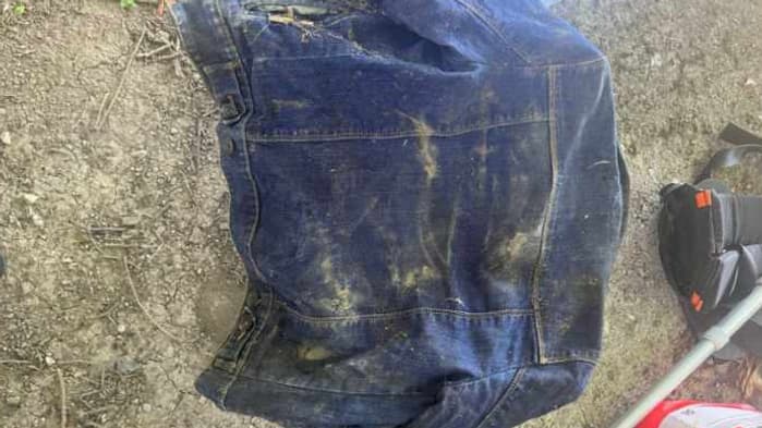 Près de quatre mois après la disparition d'une quinquagénaire à Laragne-Montéglin, sa veste a été retrouvée Près de quatre mois après la disparition d'une quinquagénaire à Laragne-Montéglin, sa veste a été retrouvée