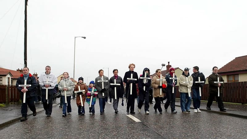 Manifestation de familles de victimes du Bloody Sunday en 2002.