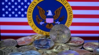 La SEC est la Securities and Exchange Commission.