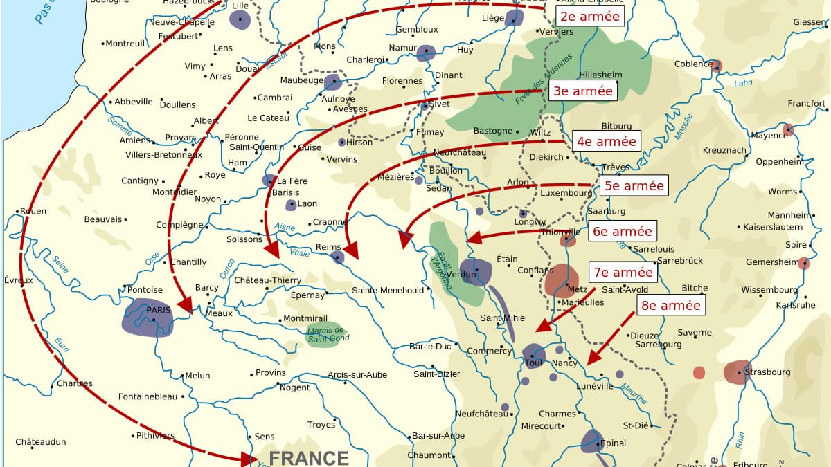 Schéma montrant l'idée d'ensemble du plan Schlieffen de 1905 (différent de celui appliqué en 1914)n 1 : sont indiqués les axes d'offensive des armées, ainsi que les différentes fortifications allemandes (en rouge), belges et françaises (en bleu).