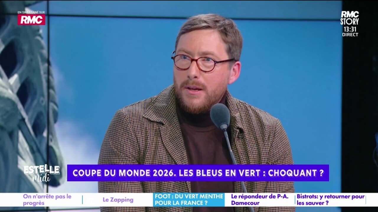 Pierre Rondeau Foot/Maillot vert de l'équipe de France :