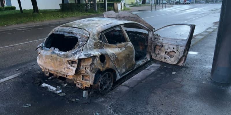 Rillieux-la-Pape: plusieurs voitures brûlées dans le quartier des Semailles, trois mineurs interpellés