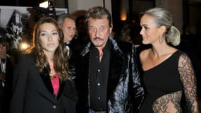 "On veut juste écouter l'album de Johnny" avouent les fans de Johnny Hallyday
