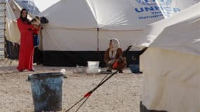 Dans le camp de réfugiés Al Zaatri à Mafrak en Jordanie, près de la frontière syrienne. Le Haut Commissariat des Nations unies pour les Réfugiés (HCR) a annoncé que le nombre de réfugiés syriens dépassait désormais les 500.000 personnes. Ces chiffres ne p