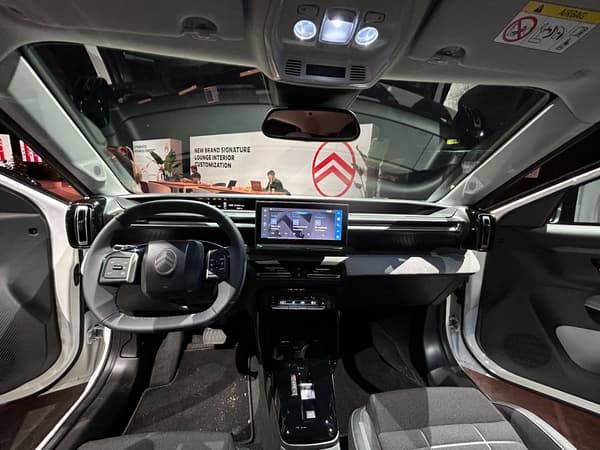 La nouvelle Citroën C3 présente un habitacle repensé et bardé d'électronique.